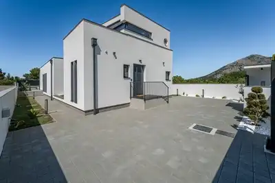 Finora - Adaptacije stanova, kuća, završni radovi u građevinarstvu i kompletna rješenja „ključ u ruke” Zadar